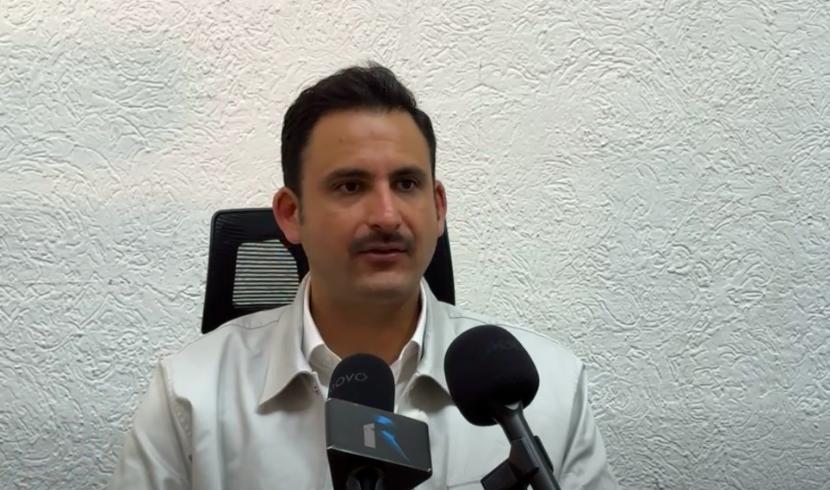 Guayabitos y La Peñita registraron saturación, basura y desorden; acusan falta de control municipal.